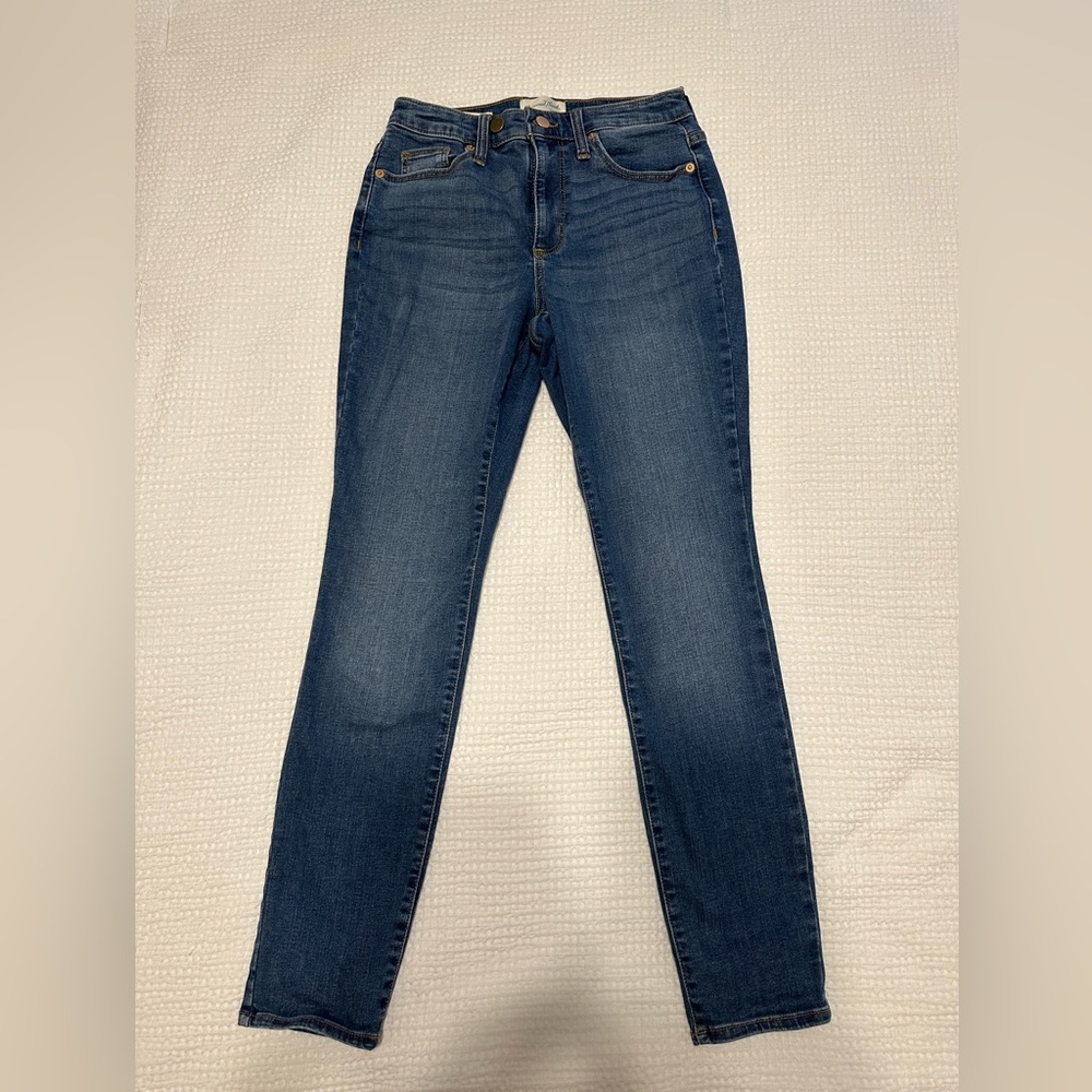 Universal Thread Jeans